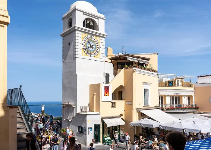 A 10 Passi * קאפרי