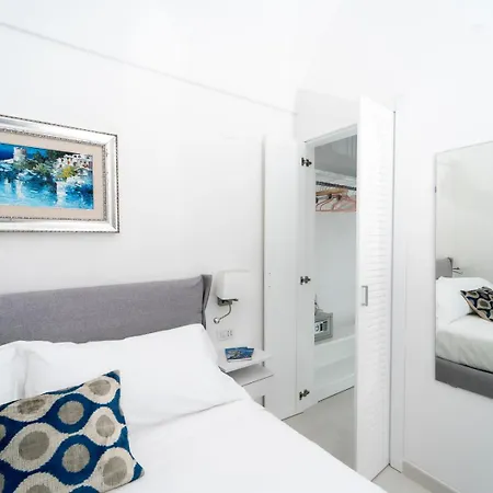 Lejlighed A 10 Passi Capri